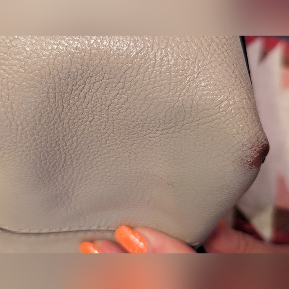 KATE SPADE/ VILLABELLA QUINN AVENUE BLACK BEIGE BOW SHOULDER BAG - Picture 11 of 13